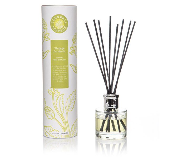 Vintage Gardenia Scented Reed Diffuser
